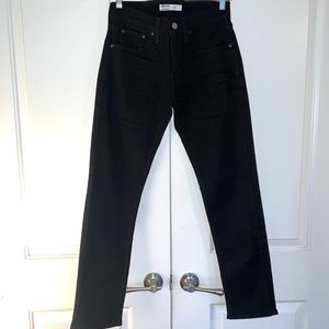 🌸Signature by Levi Strauss Slim Women’s Jeans